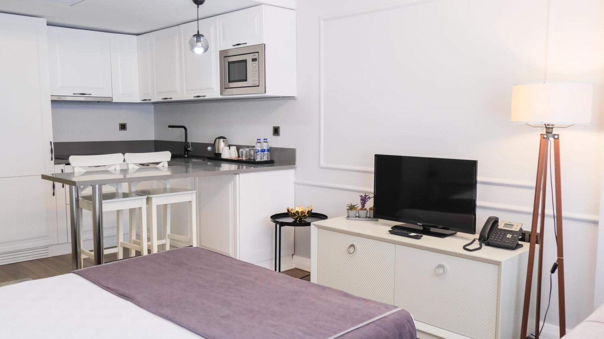 Отель Myway Deluxe Alsancak Измир Экстерьер фото