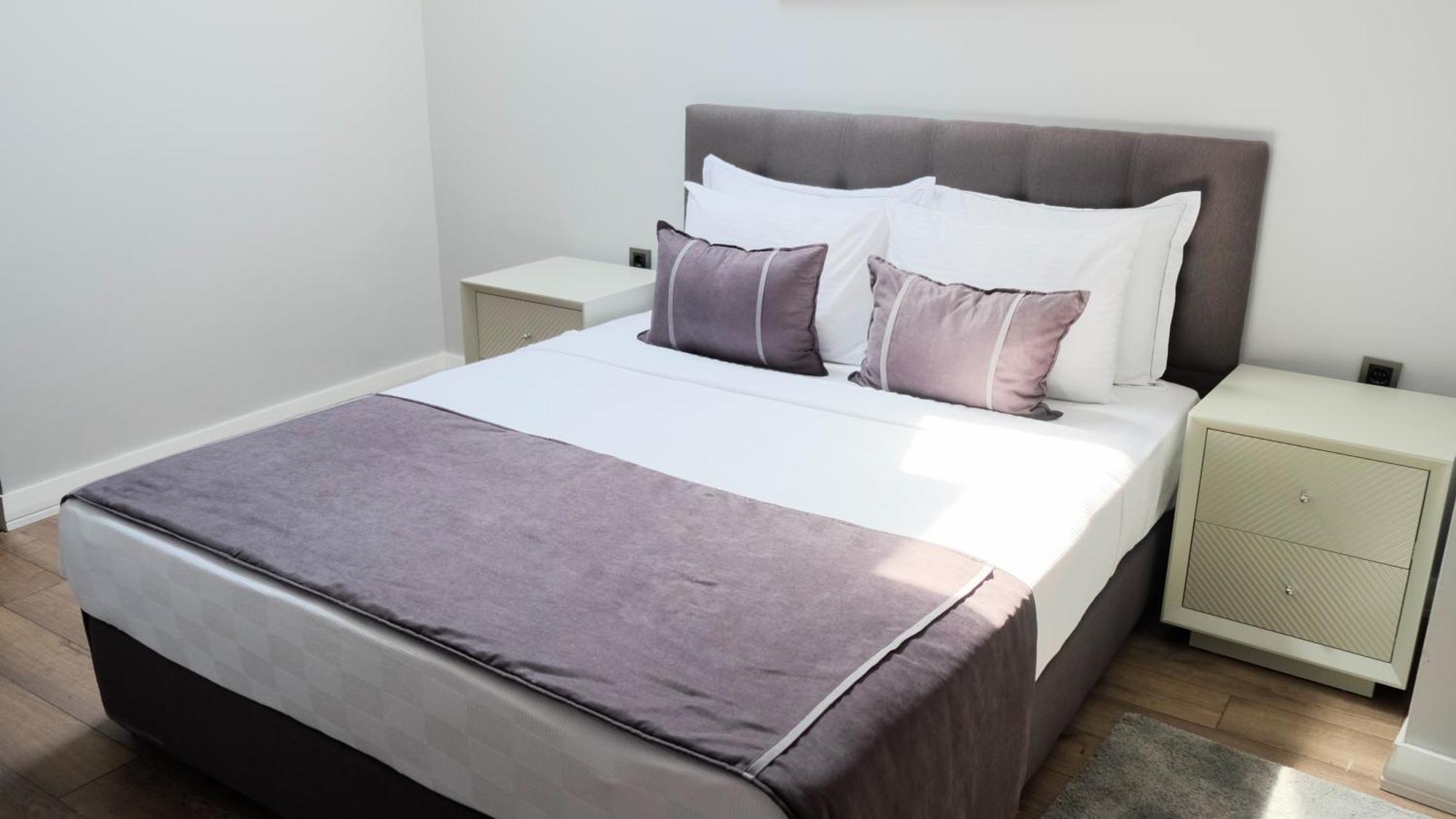 Отель Myway Deluxe Alsancak Измир Экстерьер фото