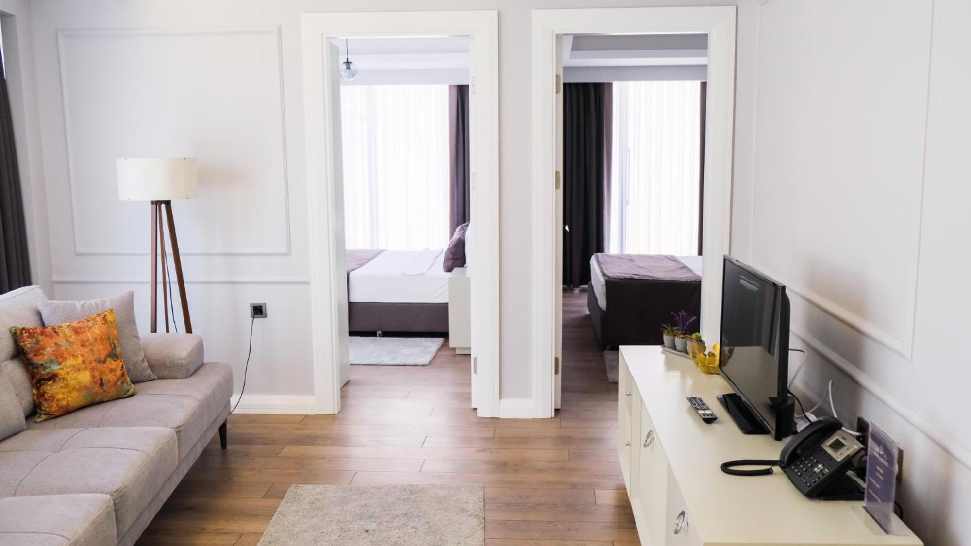Отель Myway Deluxe Alsancak Измир Экстерьер фото
